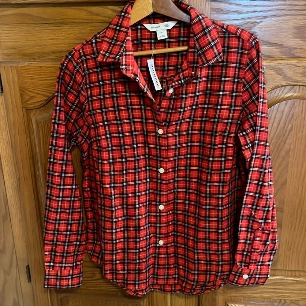 Old Navy NWT Plaid Button Up